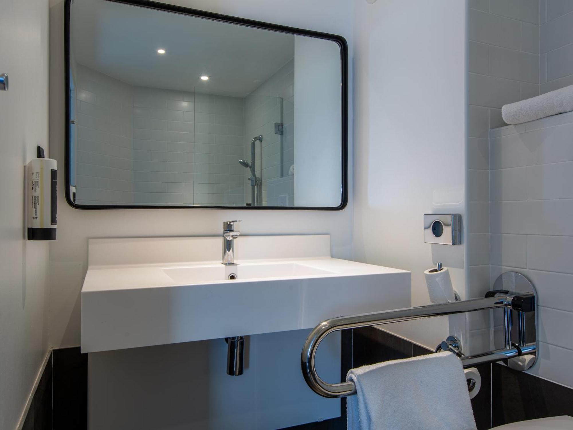 B&B Hotel Orleans Nord Saran Εξωτερικό φωτογραφία