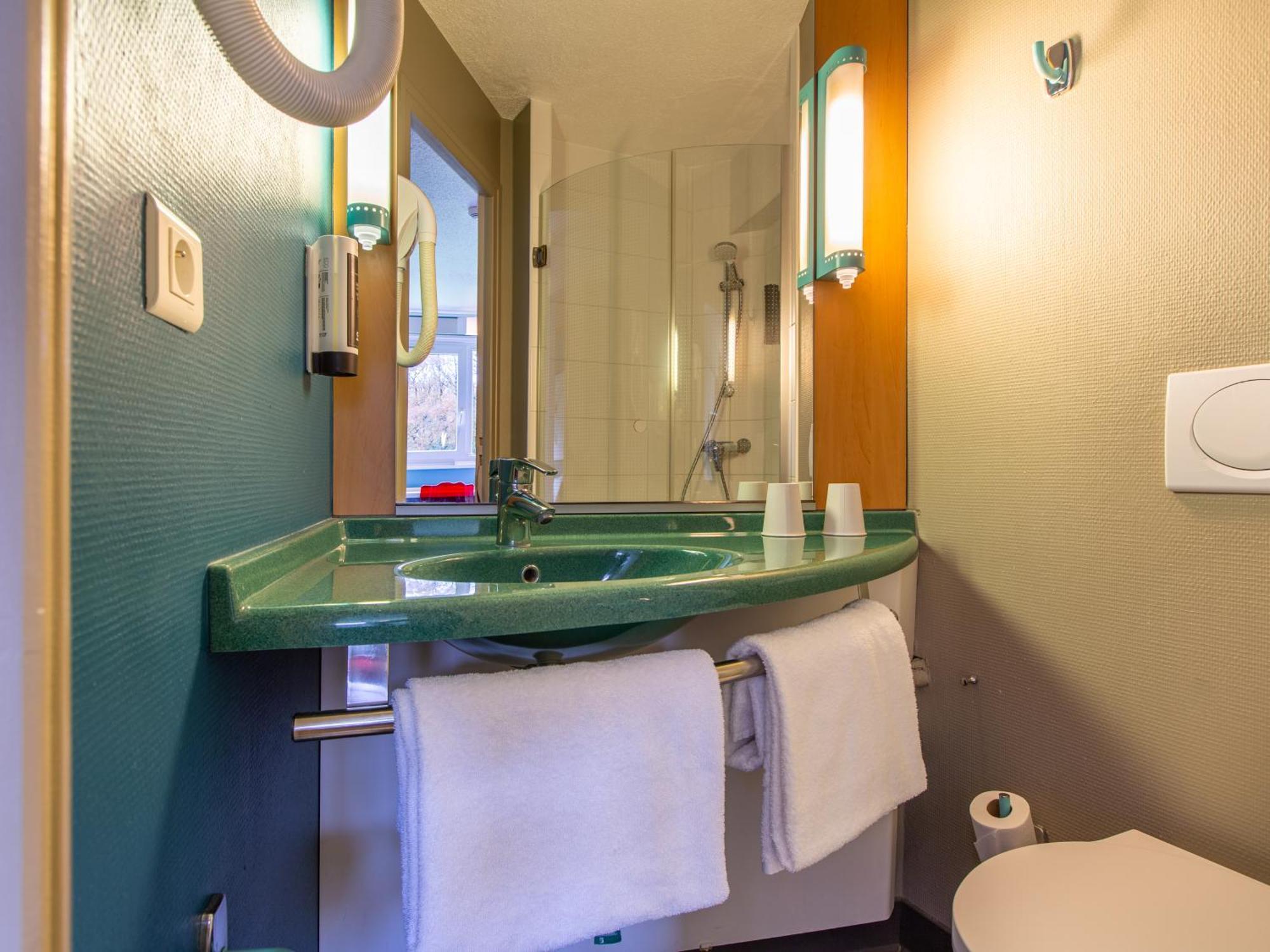 B&B Hotel Orleans Nord Saran Εξωτερικό φωτογραφία